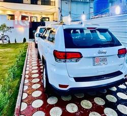 جيب جراند شيروكي